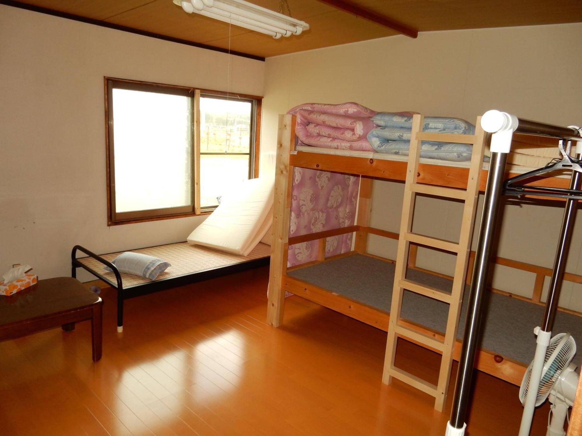 Guest House Nisshin Найоро Номер фото