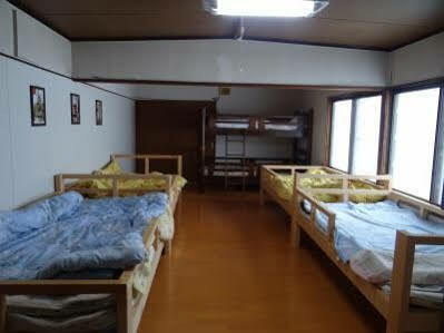 Guest House Nisshin Найоро Екстер'єр фото